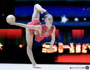 sr q berezina polina esp ph simone ferraro sfa08232 copia